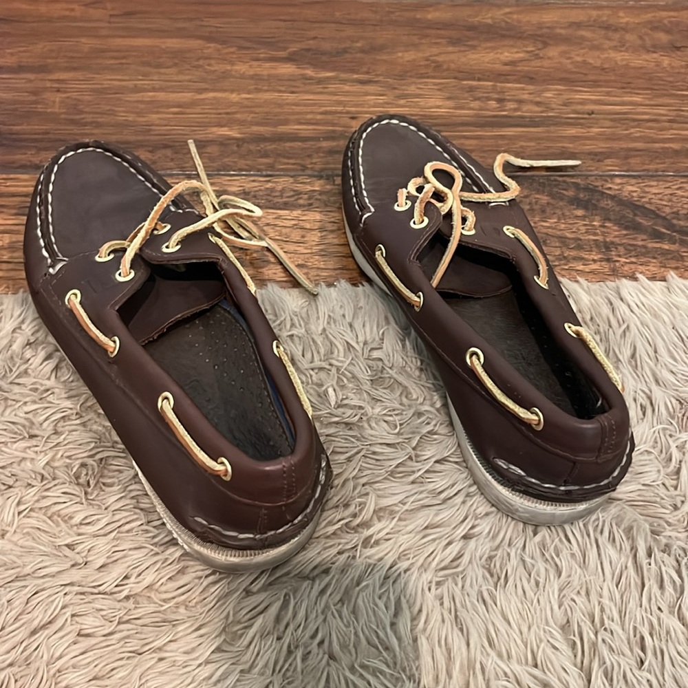 Sperry Barely Worn - image 3